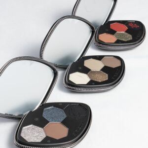 GirlCult - Four Great Inventions Series Vision Eyeshadow Palette