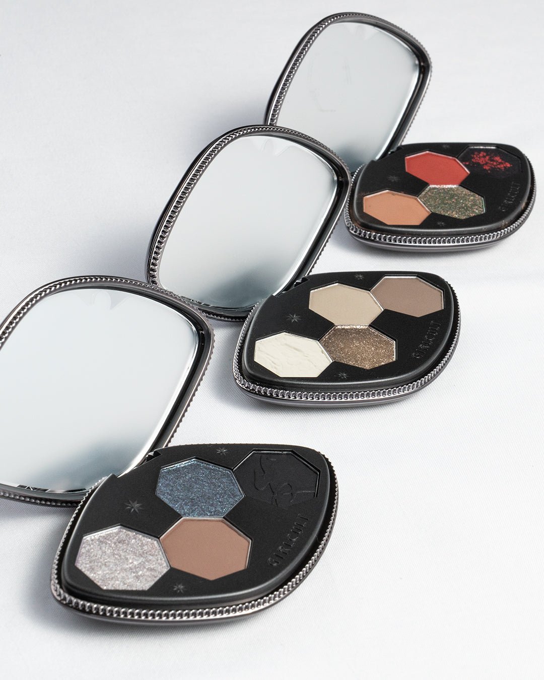 GirlCult - Four Great Inventions Series Vision Eyeshadow Palette